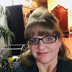 Meet your Posher, Vicky